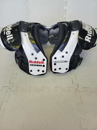 Used Riddell Warrior Iix Youth Pads Xs Football Shoulder Pads