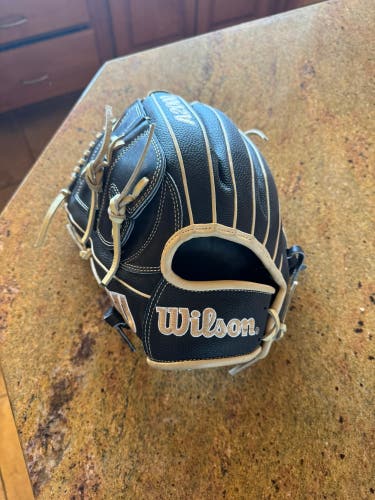 New Pitcher's Left Handed 12" A2000 Baseball Glove