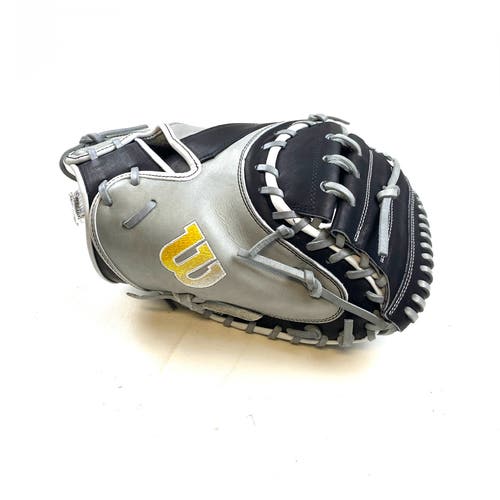 WILSON A2000 New Right Hand Throw 33.5" A2000 Baseball Glove