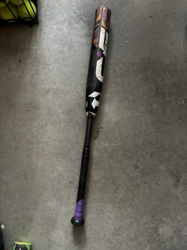 Used 2022 Composite (-11) 18 oz 29" CF Bat