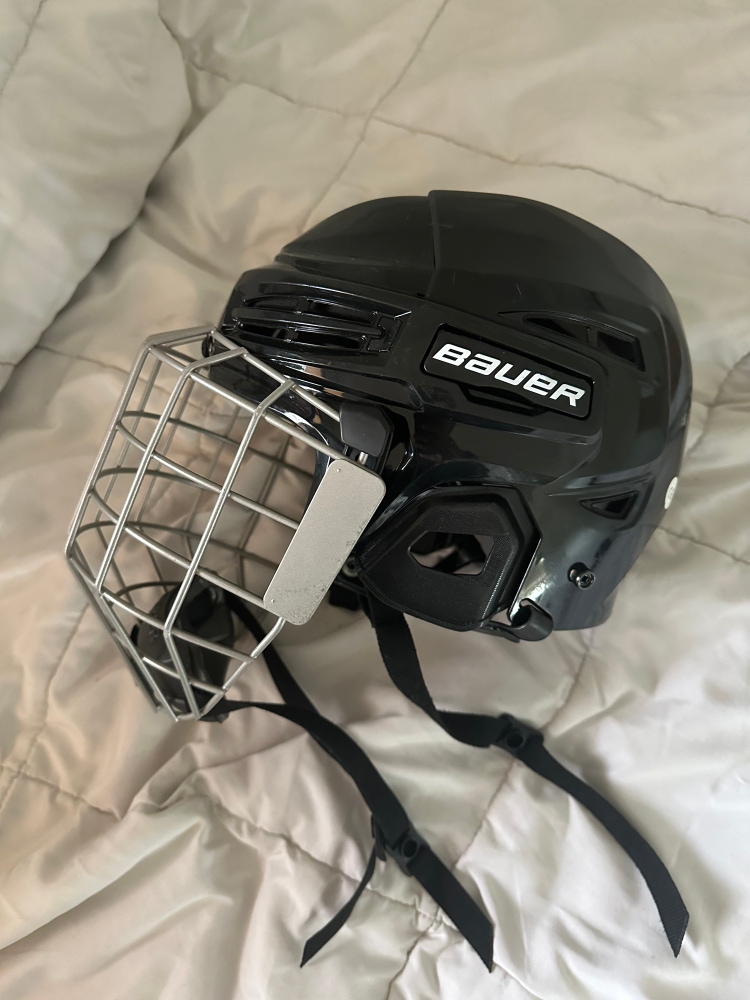 New Large Bauer Helmet