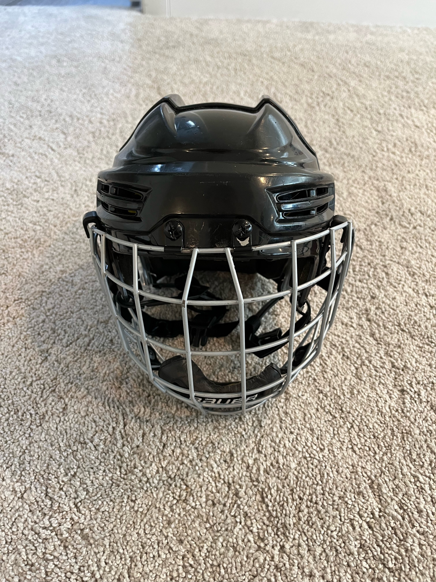 Used Youth Bauer Re-Akt 100 Helmet