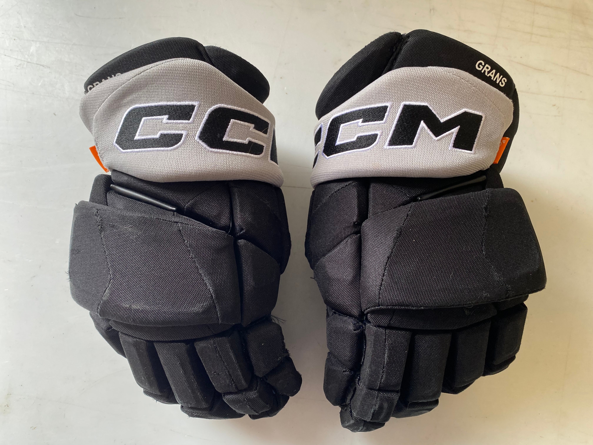 CCM JetSpeed FT1 Pro Stock Hockey Gloves 14” Black LA KINGS 3218