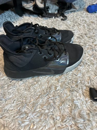 Men's Size 9.5 (Women's 10.5) Nike PG 5 Shoes
