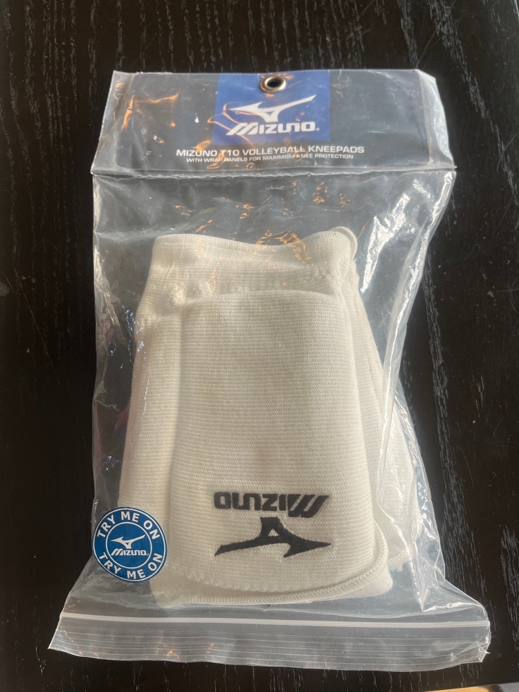 New Mizuno volleyball knee pads