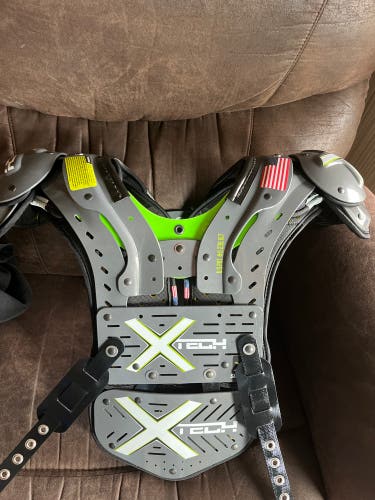 Adult Small  Xtech Shoulder Pads