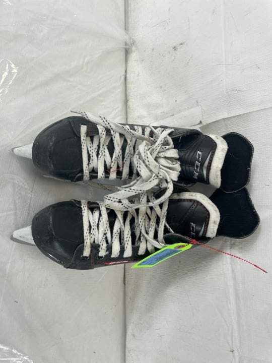 Used Ccm 250 Jetspeed Youth 13.0 Ice Hockey Skates