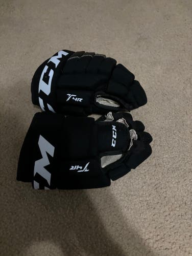 Used CCM 12" Gloves