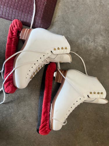 figure ice skates