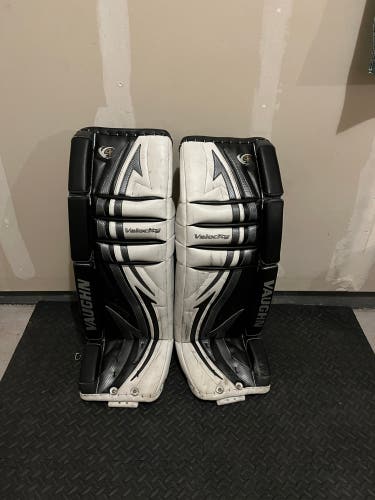 Used 34" Vaughn Velocity V4 Goalie Leg Pads