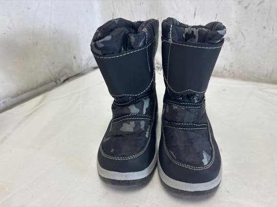 Used Junior 13 Snow Boots