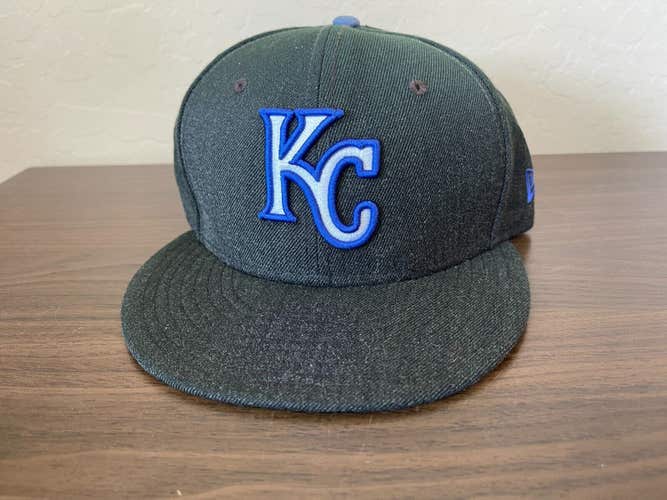 Kansas City Royals MLB BASEBALL NEW ERA 59FIFTY Black Size 7 Fitted Cap Hat!