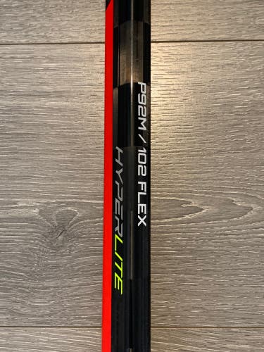 Bauer Vapor Hyperlite Hockey Stick - P92M/102 Flex