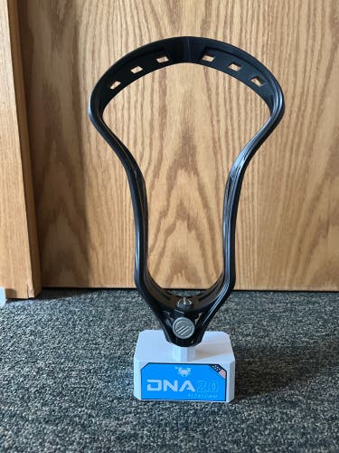 Like New Unstrung Kinetik 3.0 Head