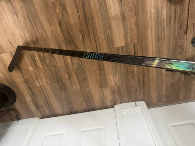 Intermediate Left Hand P29 FT Ghost Hockey Stick