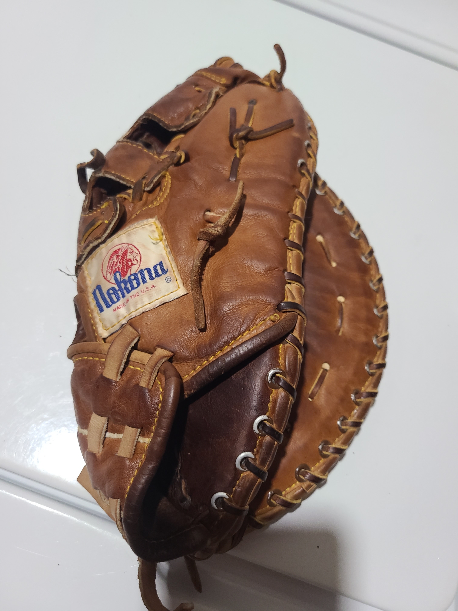 Used Right Hand Throw N50-K Nokona First Base Baseball Glove 12.5"