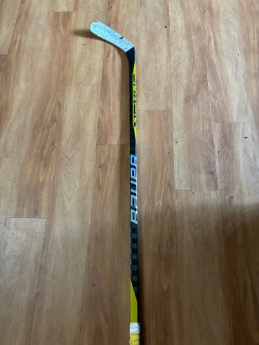 Left Hand P92 Pro Stock Nexus Sync Hockey Stick