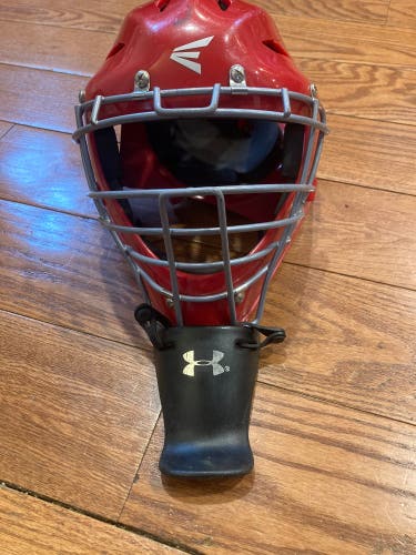 Easton Black magic catchers helmet small fit 6 1/8 - 7 1/4, baseball.