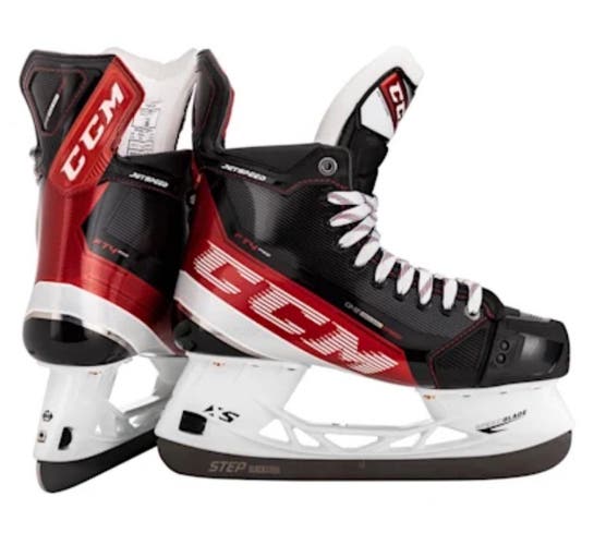 Size 5 JetSpeed FT4 Pro Hockey Skates