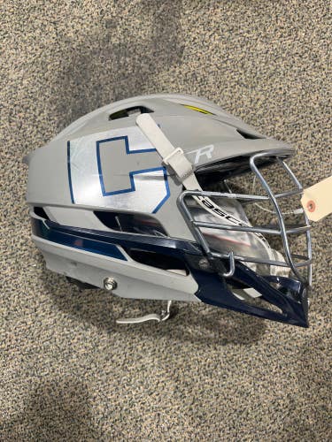 Used Adult Cascade R Helmet
