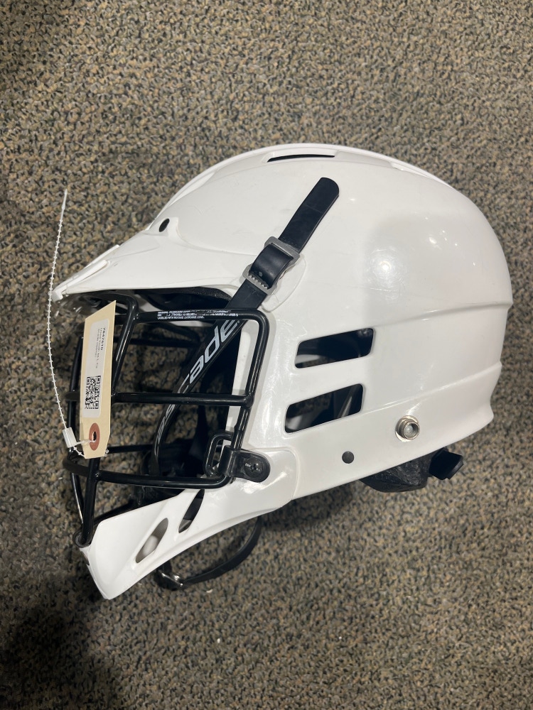 Used Youth M/L Cascade Helmet