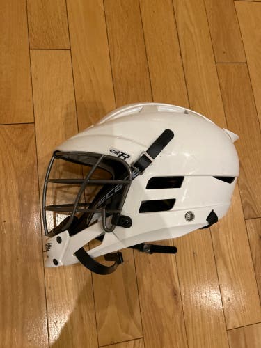 Used Cascade CS-R White Youth Helmet