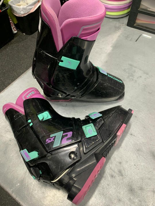 Used Salomon Boots 320 Mp - M14 Women's Downhill Ski Boots