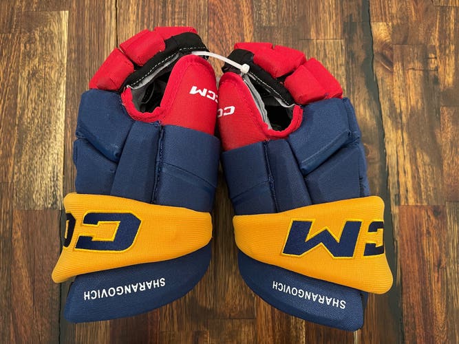 RARE - CCM HGQL 14" - Pro Stock Gloves - New Jersey Devils - Reverse Retro -