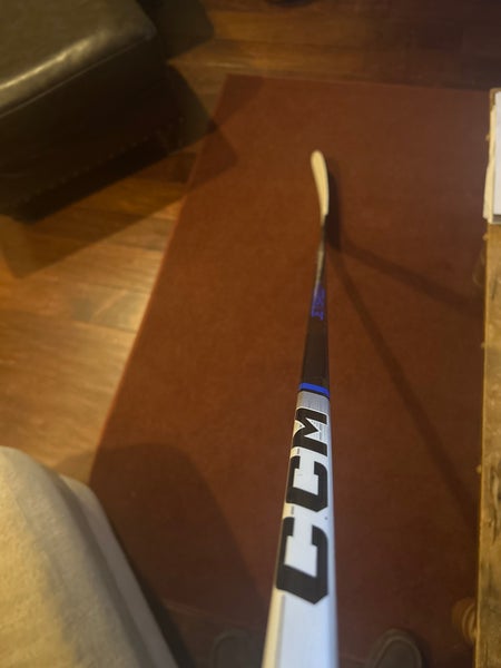 Senior Right Handed Jetspeed FT6 Pro Hockey Stick