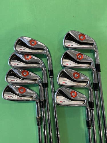 Used Taylormade R11 Iron Set (#4-#9,PW,AW)