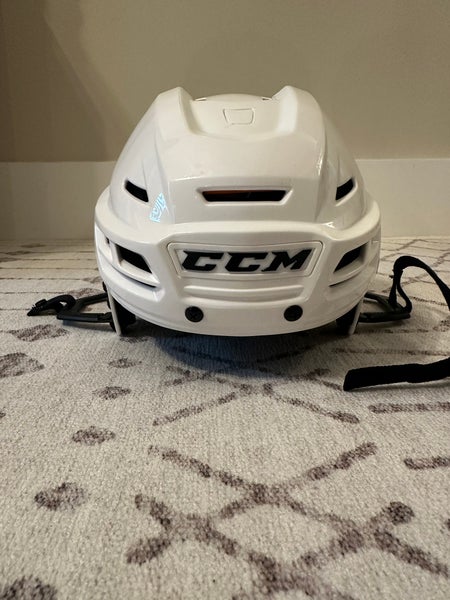 New Medium CCM Tacks 710 Helmet White