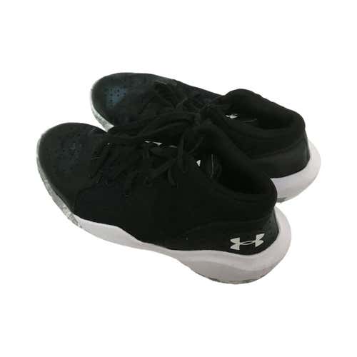 Used Under Armour Jet Junior 2.5 Basketball Shoes