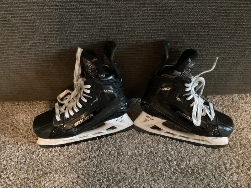 Used Bauer Supreme Mach Hockey Skates Size 4, Fit2 w/LS Pulse Ti Runner