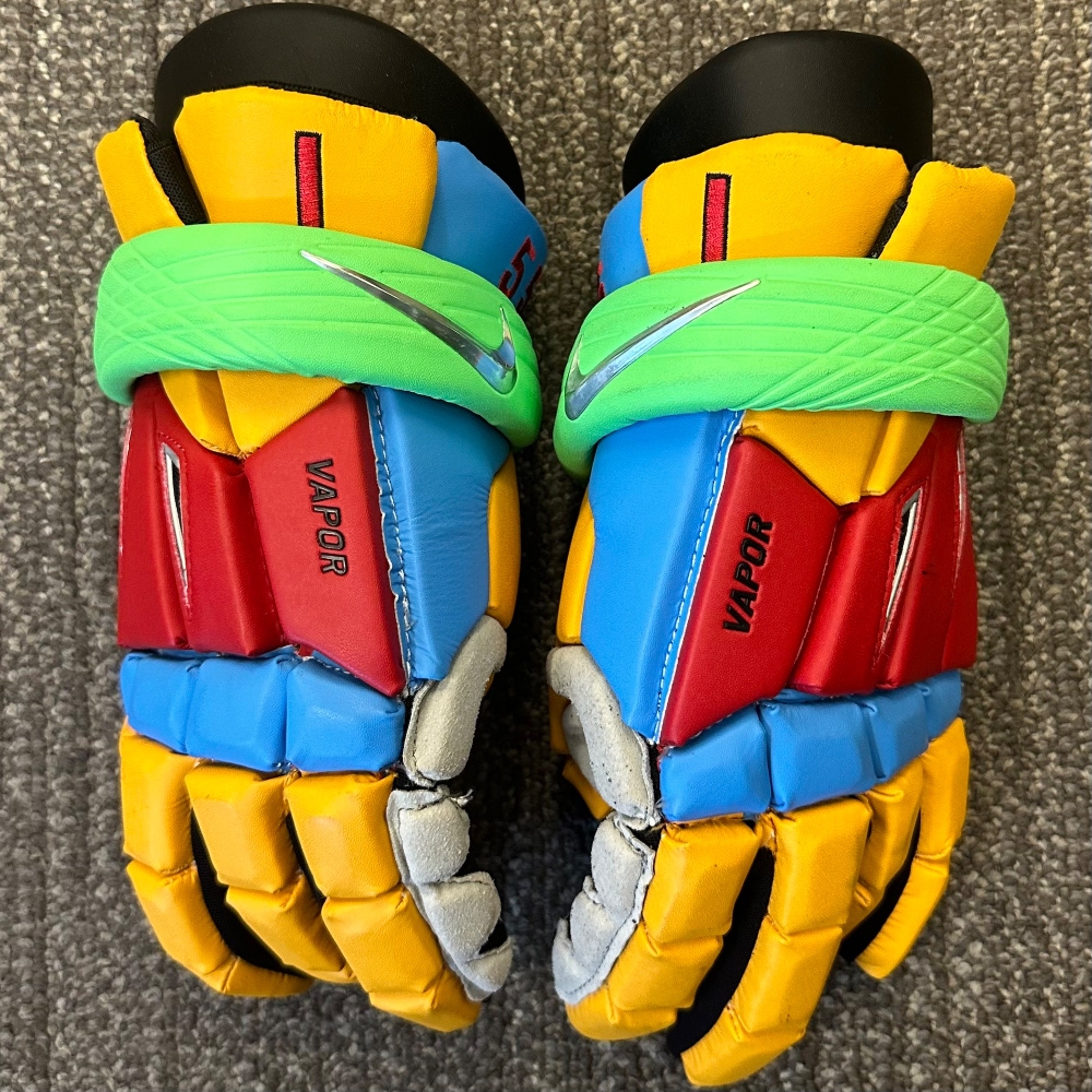 *NEW* Nike Vapor Gloves