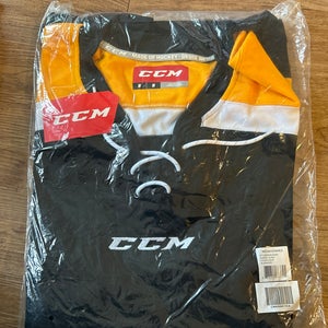 New Medium CCM Jersey