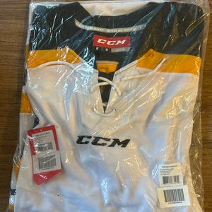 White New XL CCM Jersey