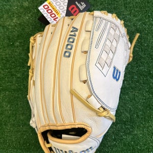 Wilson A1000 12.5" V125 Outfield Fastpitch Softball Glove - WBW101554125