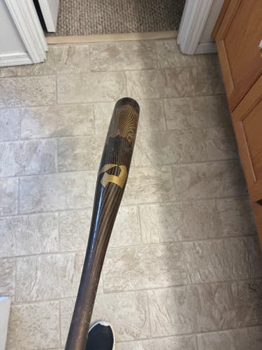 Used BBCOR Certified 2024 DeMarini Alloy Voodoo One Bat (-3) 29.5 oz 32.5"
