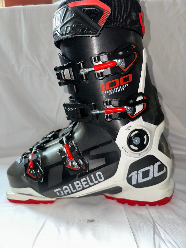 Used 26/26.5 Dalbello Sport DS 100 Flex Intermediate All Mountain Alpine Ski Boots