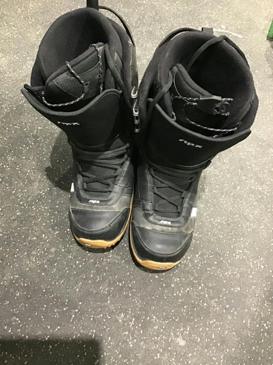 Used Apx Senior 12 Mens Snowboard Boots