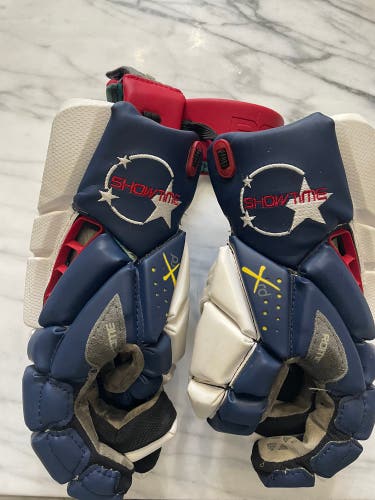 Used  Maverik 12" Rome Lacrosse Gloves