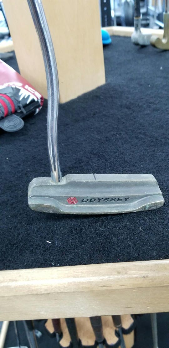 Used Odyssey Df 552 Standard Mallet Golf Putters
