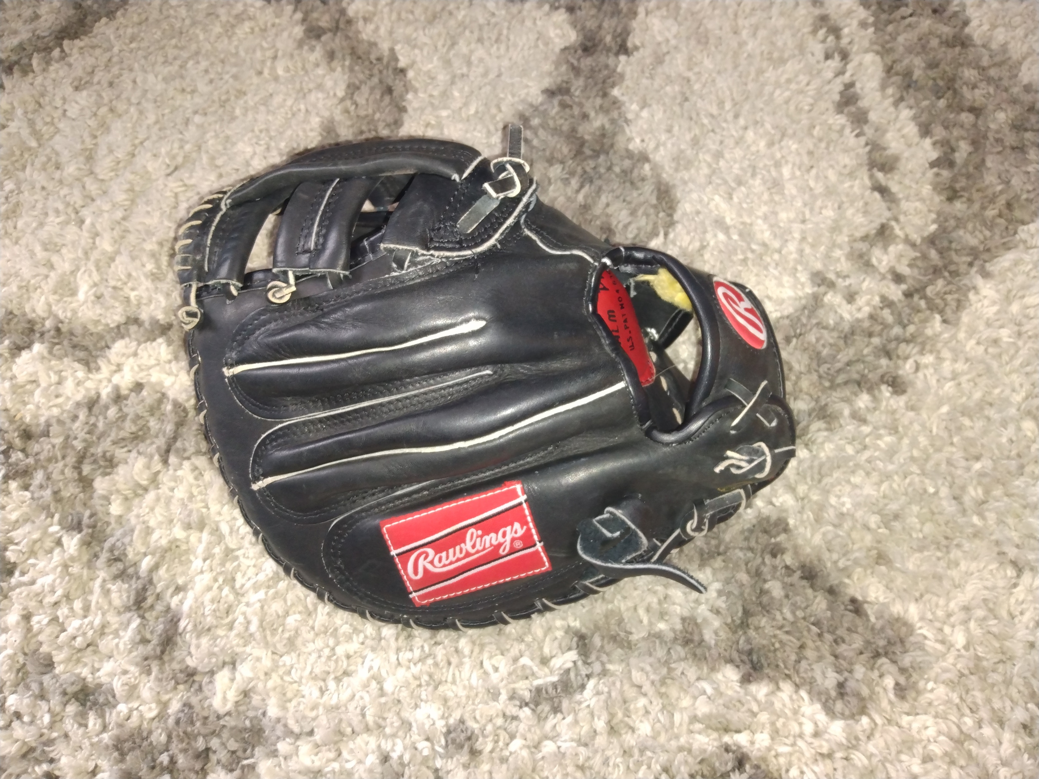 Used Rawlings Right Hand Throw First Base Baseball Glove 12.25"