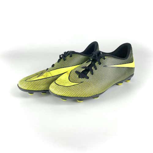 Used Nike Cleat Soccer Cleats Junior 6
