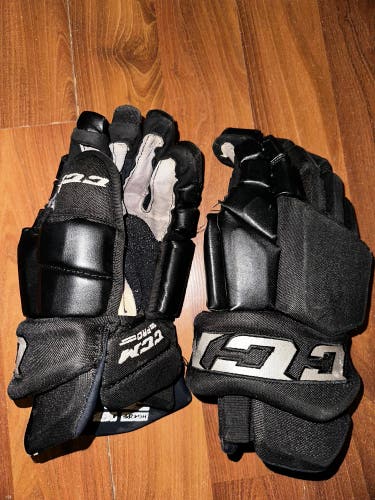 CCM 14" Pro Model Gloves