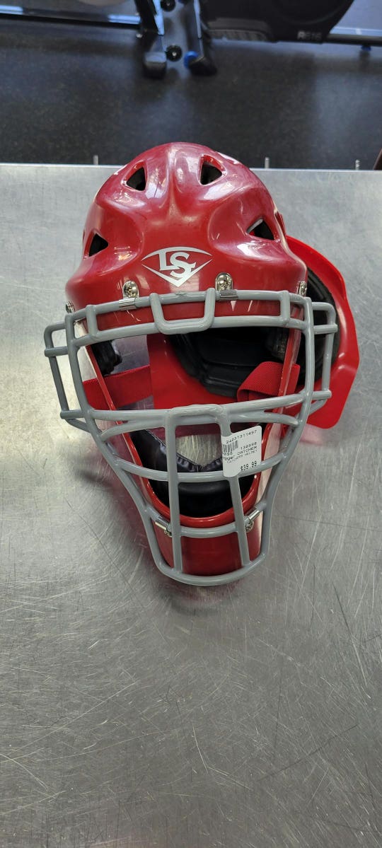 Used Louisville Slugger Catchers Helmet One Size Baseball And Softball Helmets
