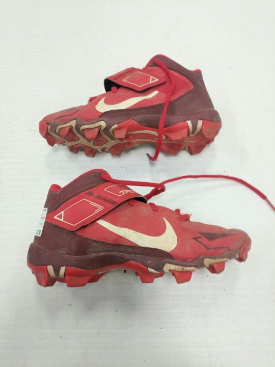 Used Nike .trout Junior 05 Baseball And Softball Cleats