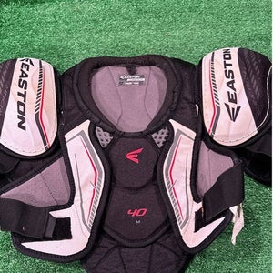 Easton Synergy Hockey Shoulder Pads Junior Medium (M)