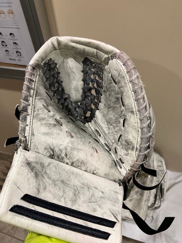 Factory mad Glove Set Used Regular