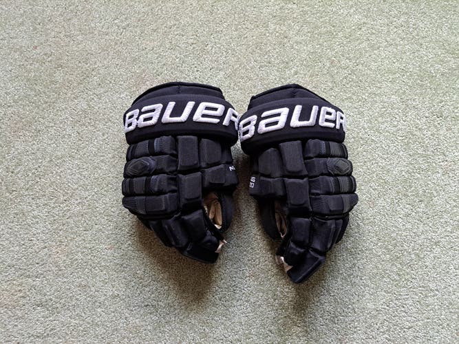 Used LA Kings Bauer Nexus 1000 Gloves 14"